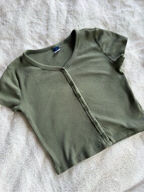 Old Navy Olive Green Ribbed Button-Front Crop Top